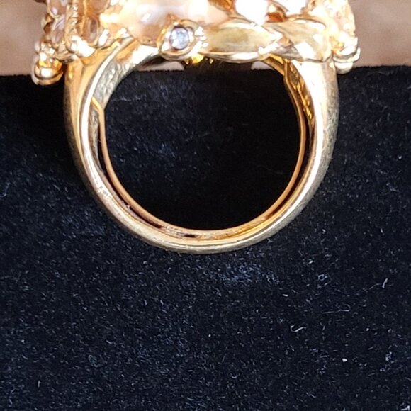 Kenneth Jay Lane Floral Bracelet Ring Set - Picture 8 of 10